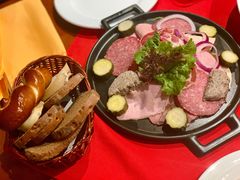 -申德勒加油站餐厅(三里屯北小街店)