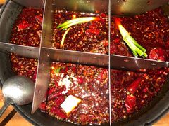 -周小明火锅(黑金冠社区店)