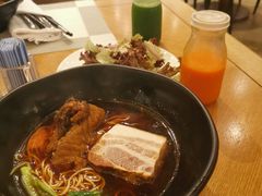 -苏州知音温德姆至尊酒店·四季海鲜自助餐厅(汾湖店)