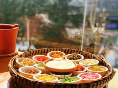 -包整·丝娃娃(一览甲秀楼风景店)