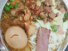 -花溪王记牛肉粉(四季花溪商场店)