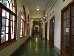 -香港大学
