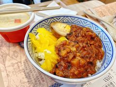 卤肉饭-吉野家(魏公村店)