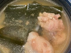 -八府香鸭·啫啫煲(华山路店)