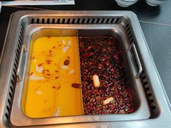 飘香麻辣和金汤花胶鸳鸯锅-大隐·成都火锅Bistro(合生麒麟新天地店)