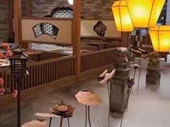 -湊湊火锅·茶憩(恒隆广场店)