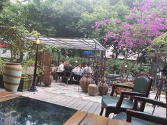 -莉莉家的音乐花园餐吧(航空路店)