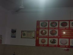 -老字号杨坡红油米线腊汁肉夹馍(东四道巷店)