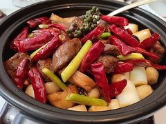 椒麻黑蒜特级和牛粒-悦轩中餐厅·高空江景·杭州柏悦酒店