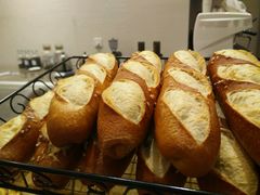 碱水面包-WHEAT&BAKER-麥(凯德来福士店)