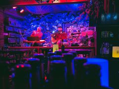 -周庄红庭演艺酒吧
