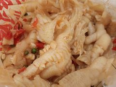 -绝味鸭脖(浦江城市生活广场店)