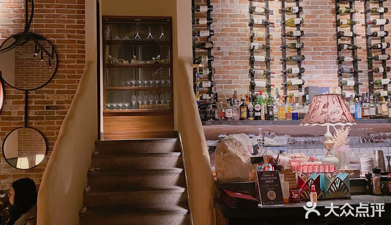 广州探店 | 与浪漫的人相约在浪漫的西餐厅🍸