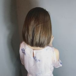 -茶发Salon·烫发染发理发