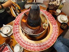 招牌羊蝎子羊排双拼锅-京炭铜锅涮肉·羊蝎子·羊肉炉(保利·时光里店)