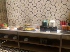 -浅深(世茂滨江精品店)