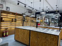 -罗伯特眼镜·蔡司官方授权(罗湖国贸店)