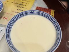 -广信牛奶甜品世家(台东店)