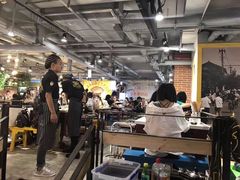 大堂-钢管厂歆瑞源油卤串串香(春熙路太古里店)