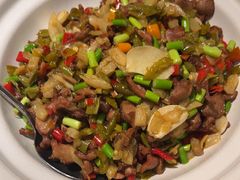 -严记小天府酸菜鱼(西四路店)