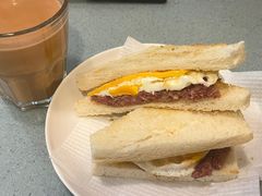 招牌咸芝士牛肉吐司-华嫂冰室(尖沙咀店)
