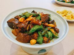 -海鸿荟·沿江菜(中山北路店)