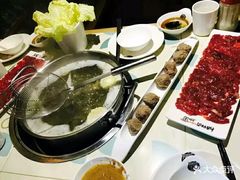 -南城十里潮汕鲜牛火锅·鲜虾生滚粥(融汇老商埠店)