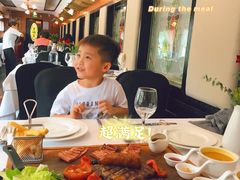 -火车头法国西餐厅