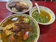-金杨拉面王小吃面馆·牛三宝面·红烧牛肉粉