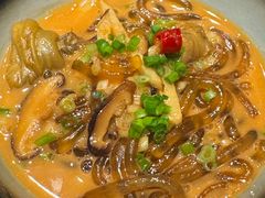 沙蒜烧豆面-荣轩(新荣记环球金融中心店)