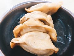 -黄阿姨锅贴大王(万航渡路店)