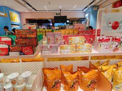 -良品铺子(五角场万达店)