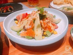 三文鱼牛油果沙拉-文三酒肆自助放题(新街口友谊广场店)