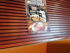 -Pancakes on the rocks(Darling Harbour)