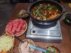-黔有有贵州酸汤夺夺粉火锅(五味十字店)