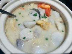 酥肉炖芋头-简小舍·民间手艺菜(武昌江滩店)