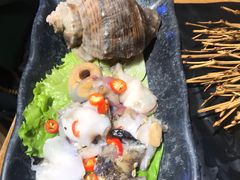 -鑫釜山海鲜烧烤(鑫丰国际店)