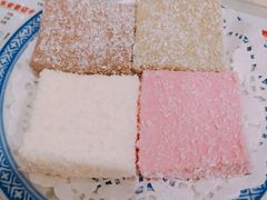 -广信牛奶甜品世家(台东店)