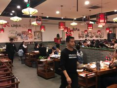 大堂-渝都辣夫重庆老火锅(华新店)