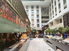 -朗丽兹自助餐厅