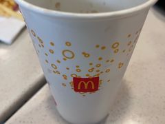 -麦当劳(乳山路店)