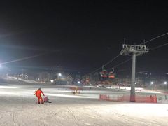 -中旅松花湖滑雪场