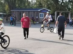 -乐行自行车运动乐园