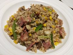 -必胜客(新中纬店)