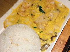 滑蛋深海鱼柳虾球饭-翠华餐厅(湾仔店)