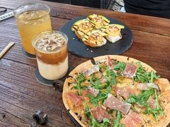 -锅炉咖啡·西餐·音乐酒厂