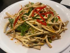 -湘肠香火锅店(团结湖店)