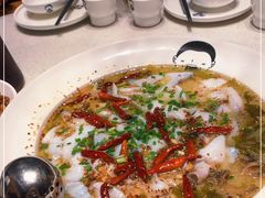 -江渔儿酸菜鱼(港湾1号店)