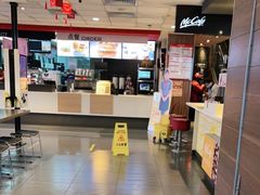 -麦当劳(哈西万达店)