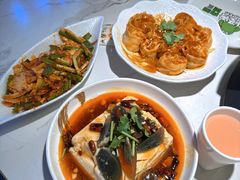 -徐记小怪兽肉蟹煲店(哈西万达金街店)